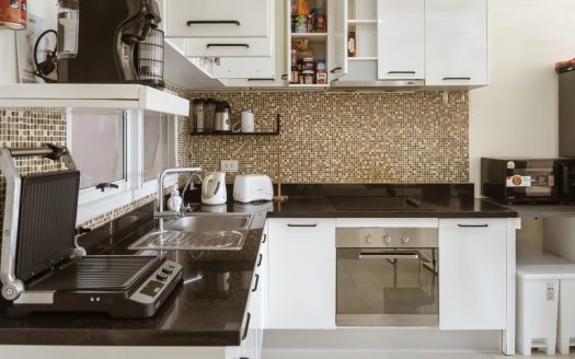 Sunny Paradise Townhouse Kamala